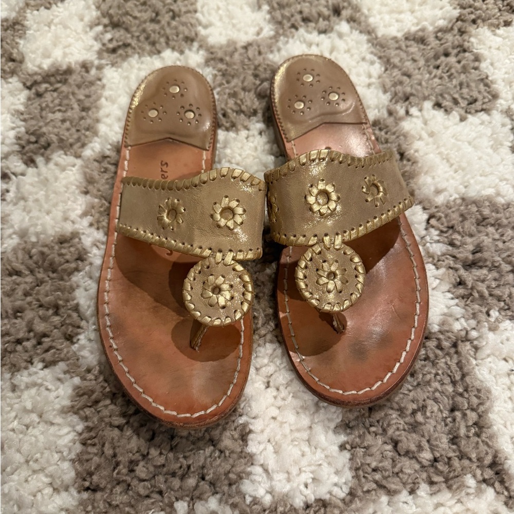 Gold women’s Jack Rogers sandals size 7